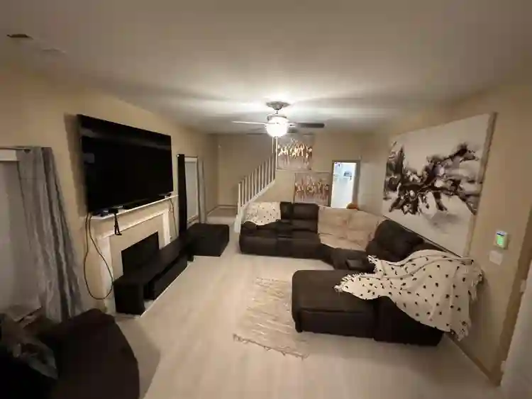 Luxury Furnished Rooms for Rent