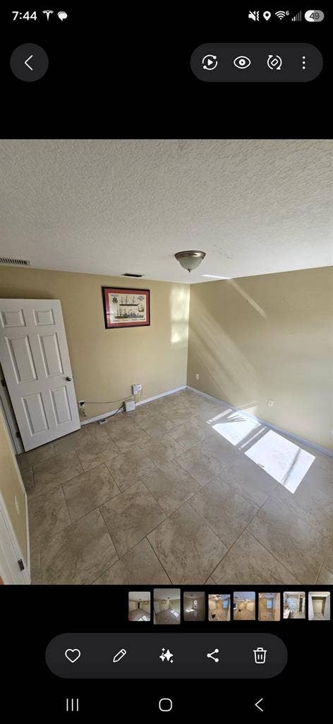 1 Bed; 1 Bath in 4 Bedroom Home