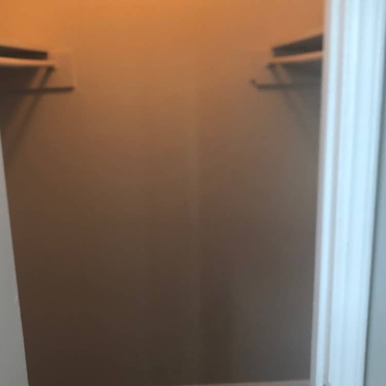 Room for rent, in need of a Roomate