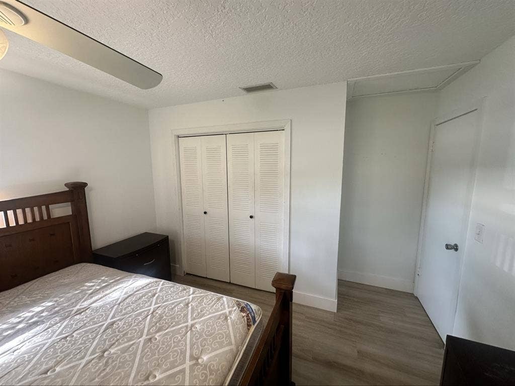 3/2 duplex with a spare room