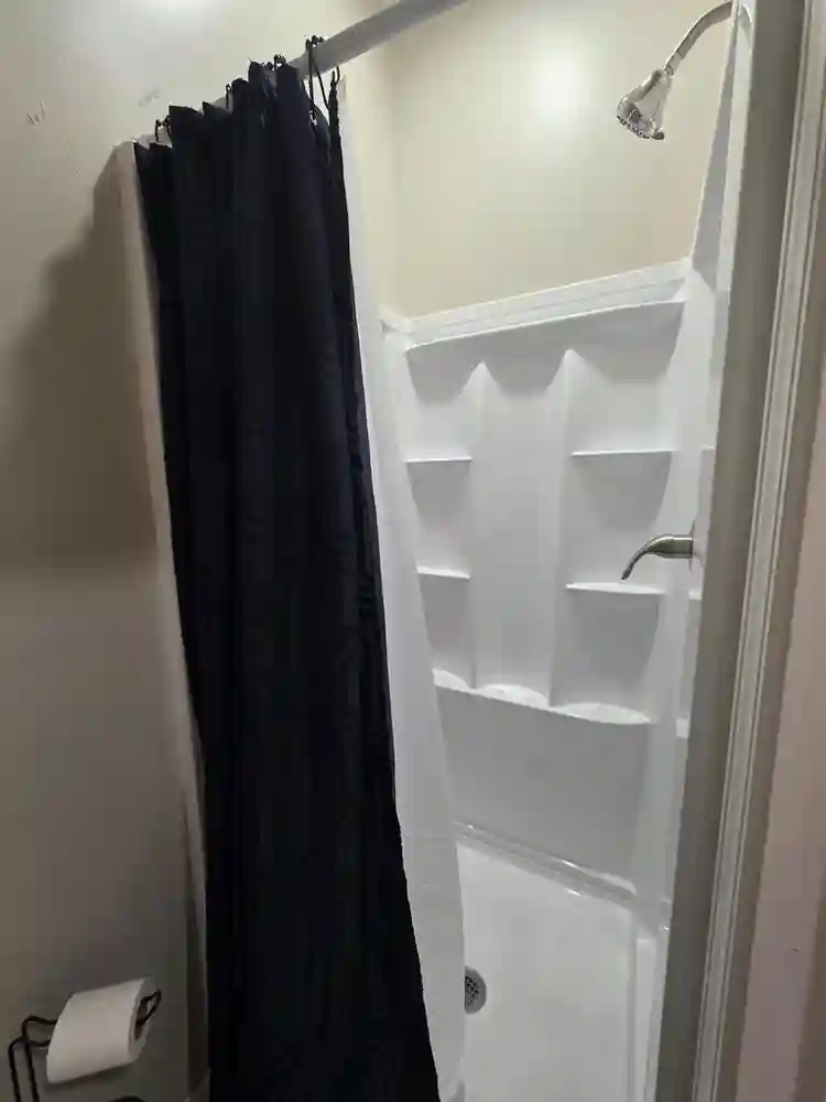 MIDTOWN SUITE!! PRIVATE BATHROOM!@