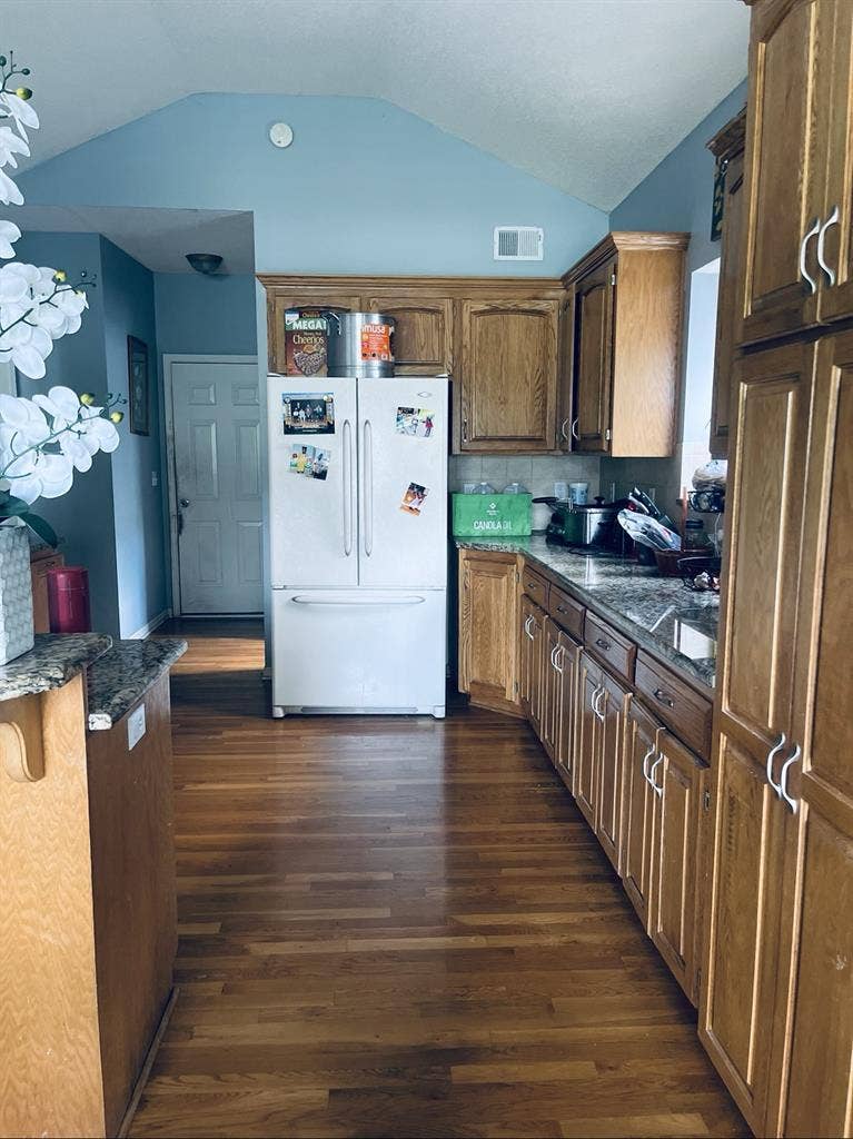 Furnished/Unfurnished Room/Gym Home