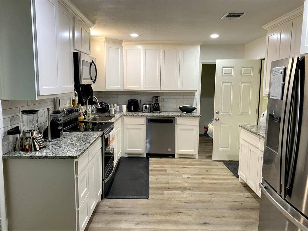 Room For Rent - Fort Worth near TCU