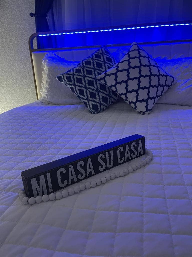 Quiet cozy room for rent in NFW!