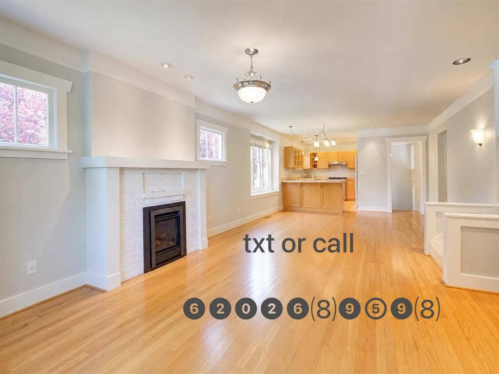 🛏️Spacious Master And Private Bath