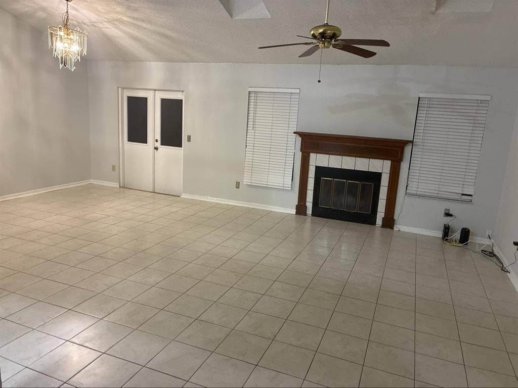 great home for students in Oviedo