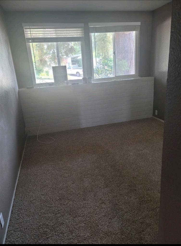 Great furnished room in Elk Grove