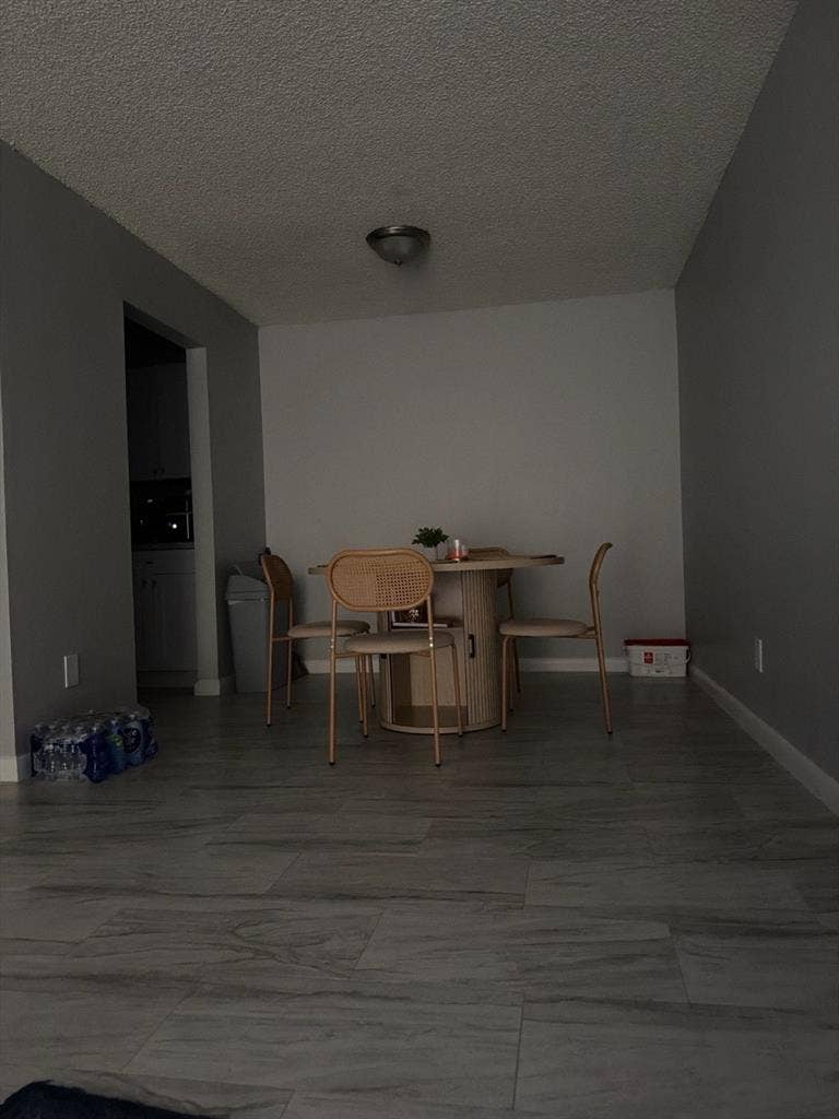 Near USF private room!
