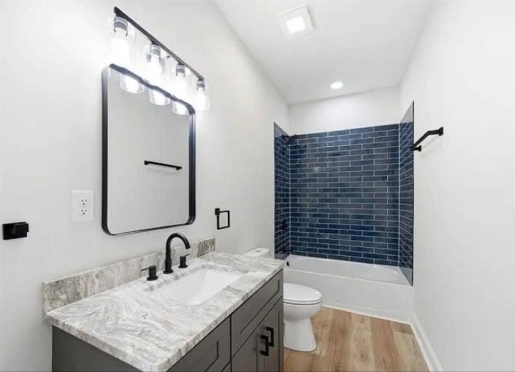 Roommate wanted in Germantown!