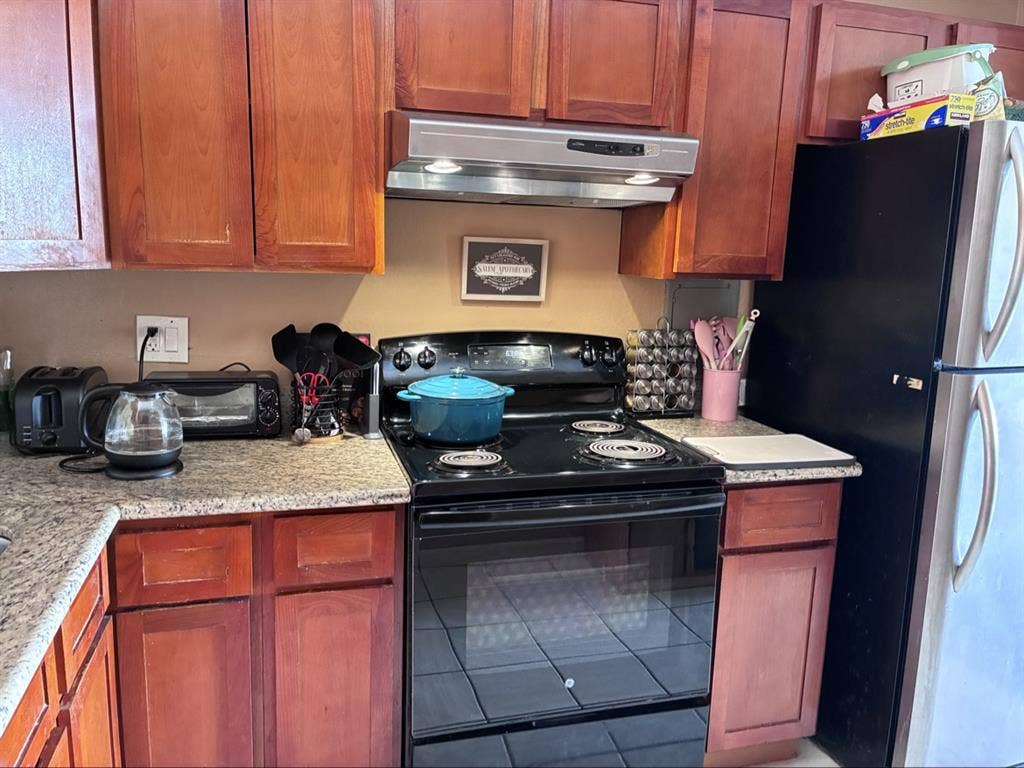 Roommate needed