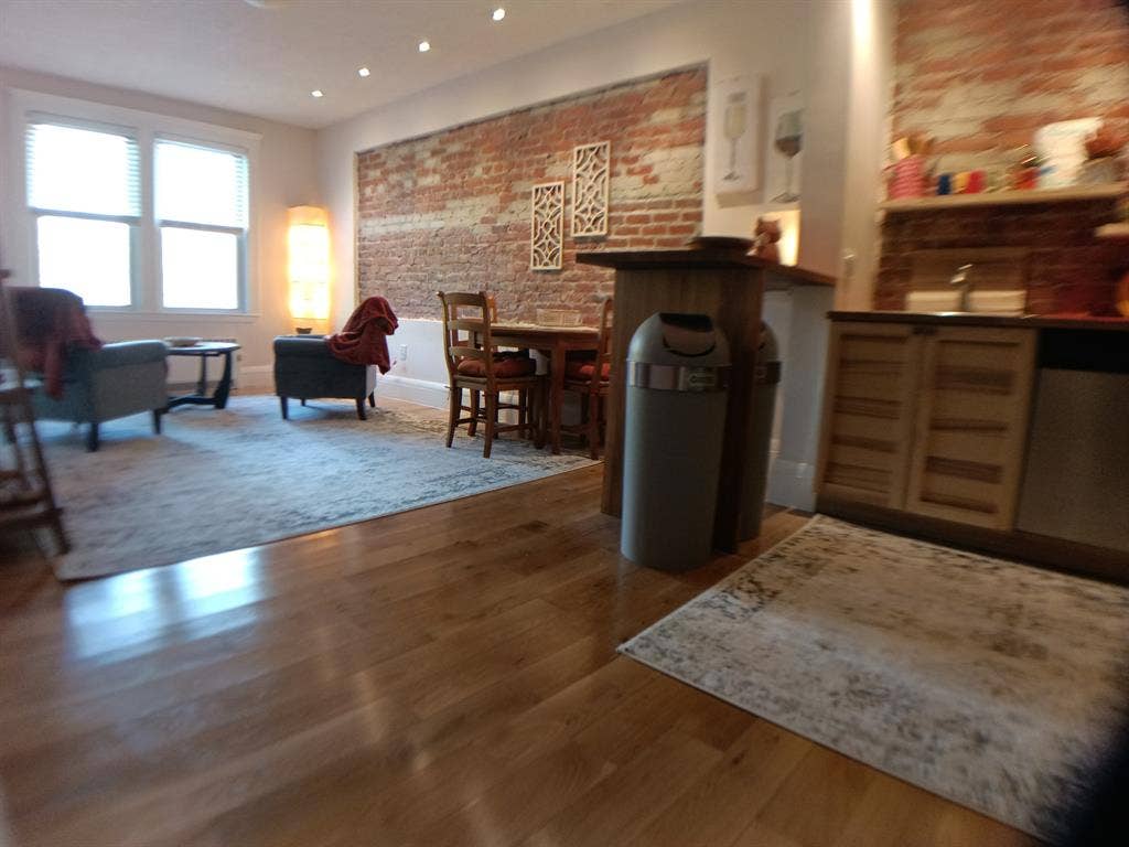 all utilities, WiFi, laundry, pking