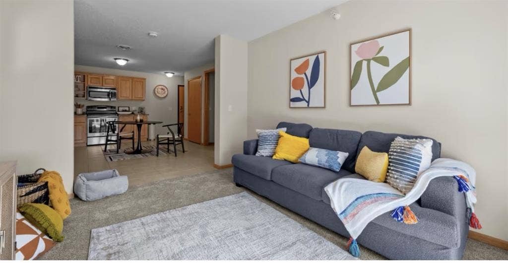 2 bedroom 2 baths