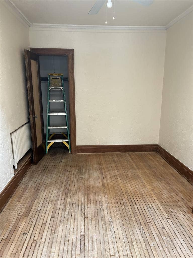 Niagara Falls Apartment