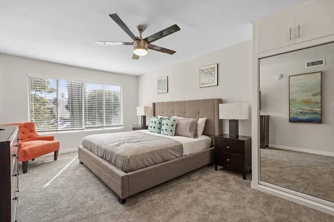 Room in Luxury home for rent