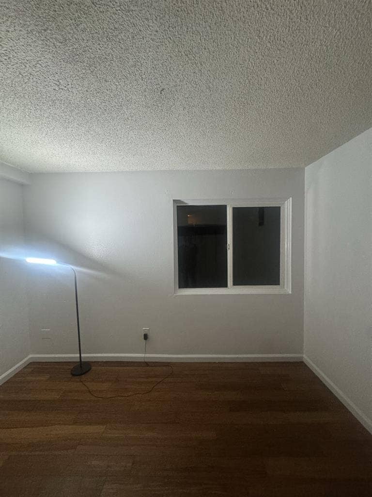 Looking for a Respectful Roommate