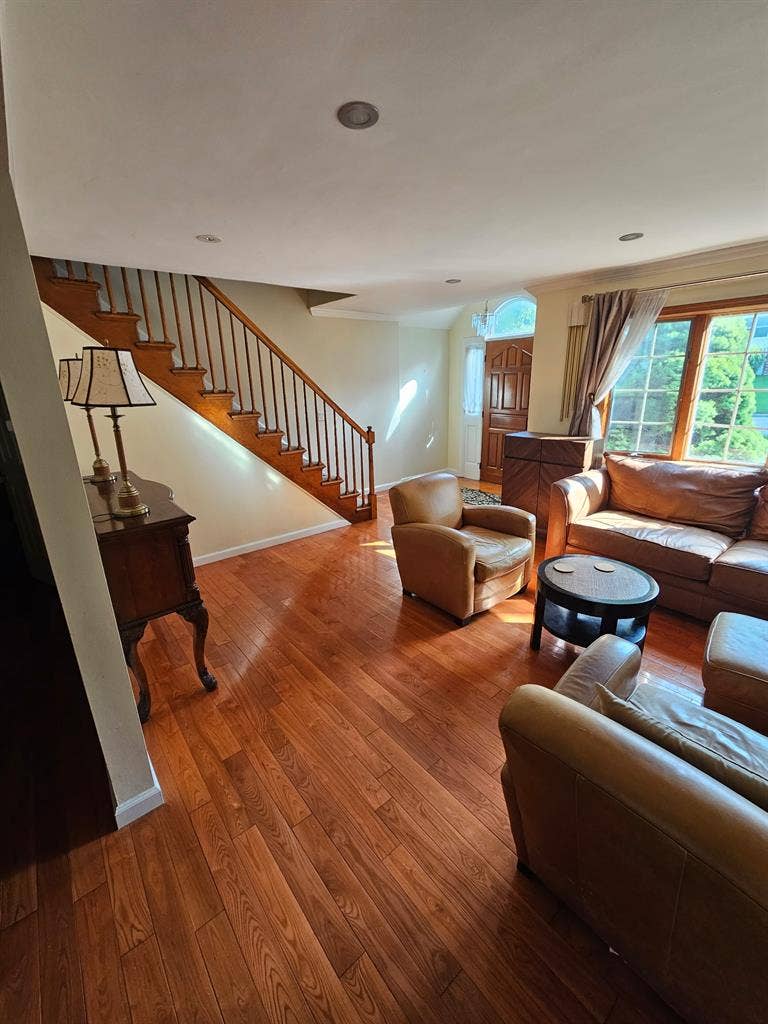 Beautiful home with master bedroom