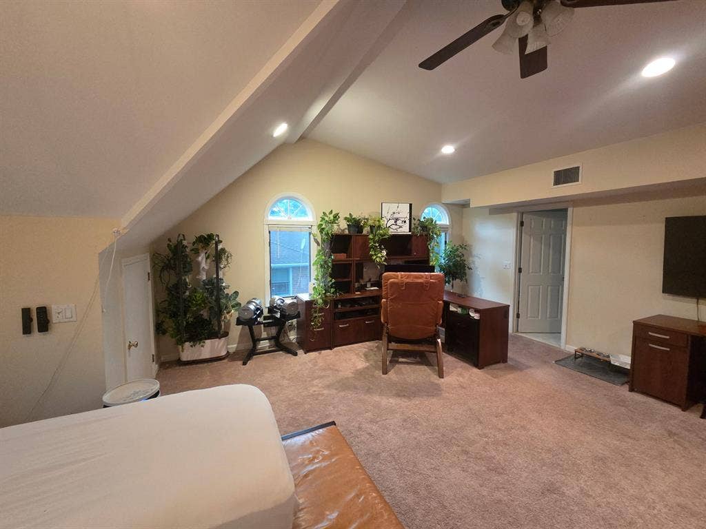 Beautiful home with master bedroom