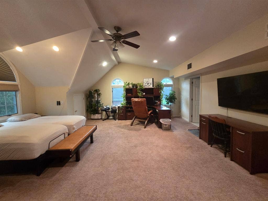 Beautiful home with master bedroom
