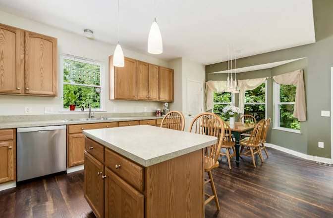 Private bed/bathroom near Hilliard!