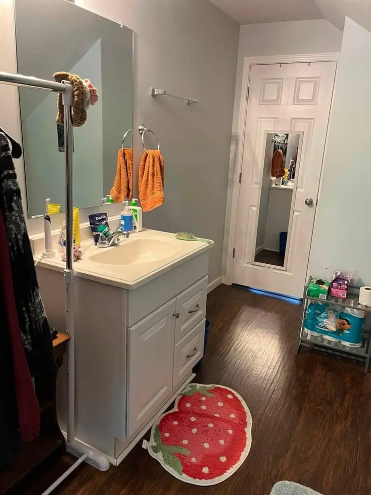ROOM FOR RENT NEAR UTK