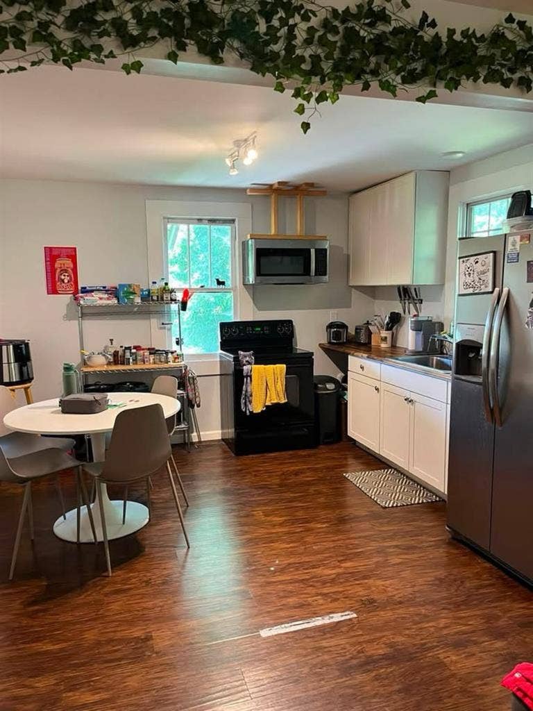ROOM FOR RENT NEAR UTK
