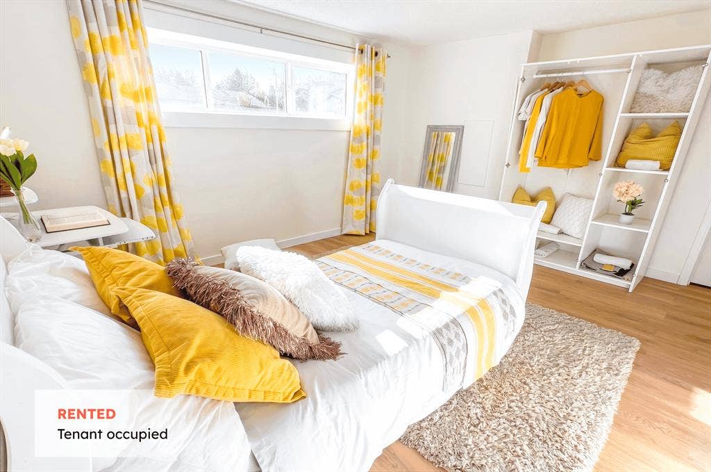 Rooms 1 Min to Shawnessy Station!