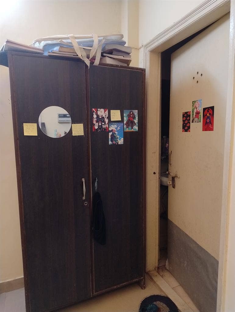 Finding a girl roommate