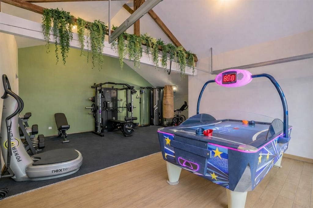 Une chambre se libère au Lodge!