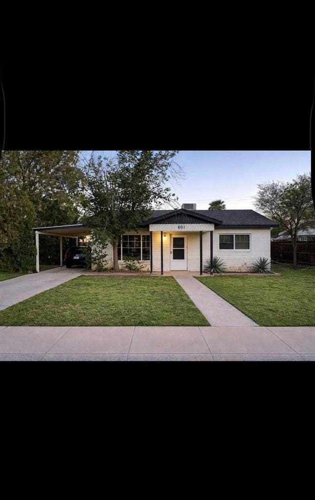 Roommate wanted in tempe!