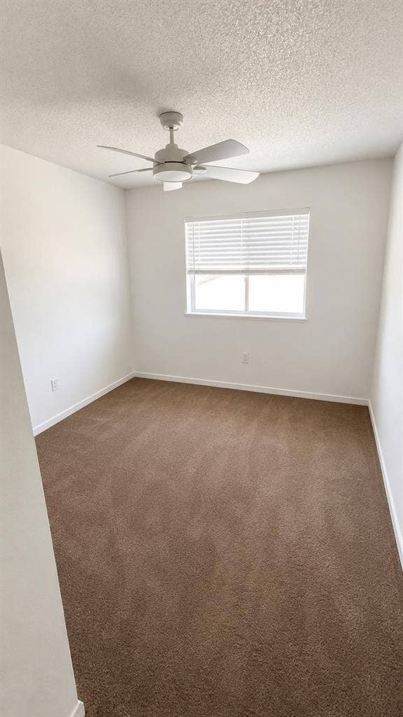 Orosi 600 rent 500 deposit