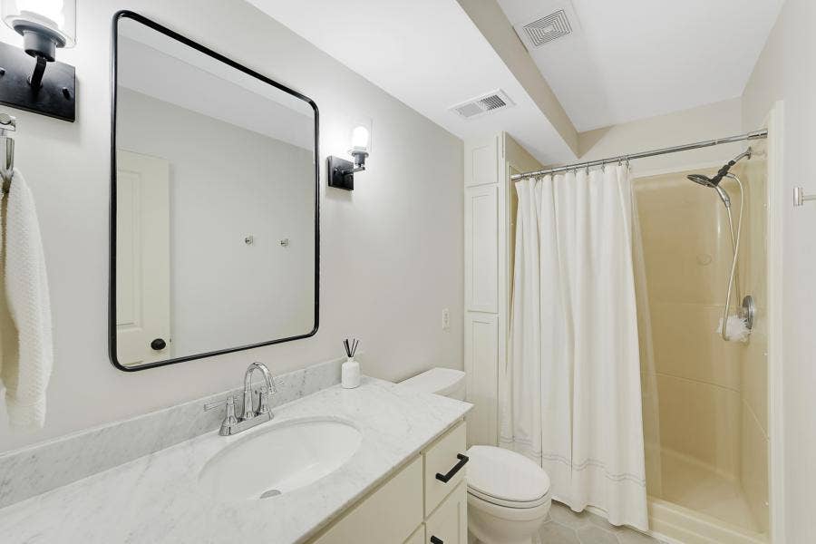 Private room for rent in Savage, MN