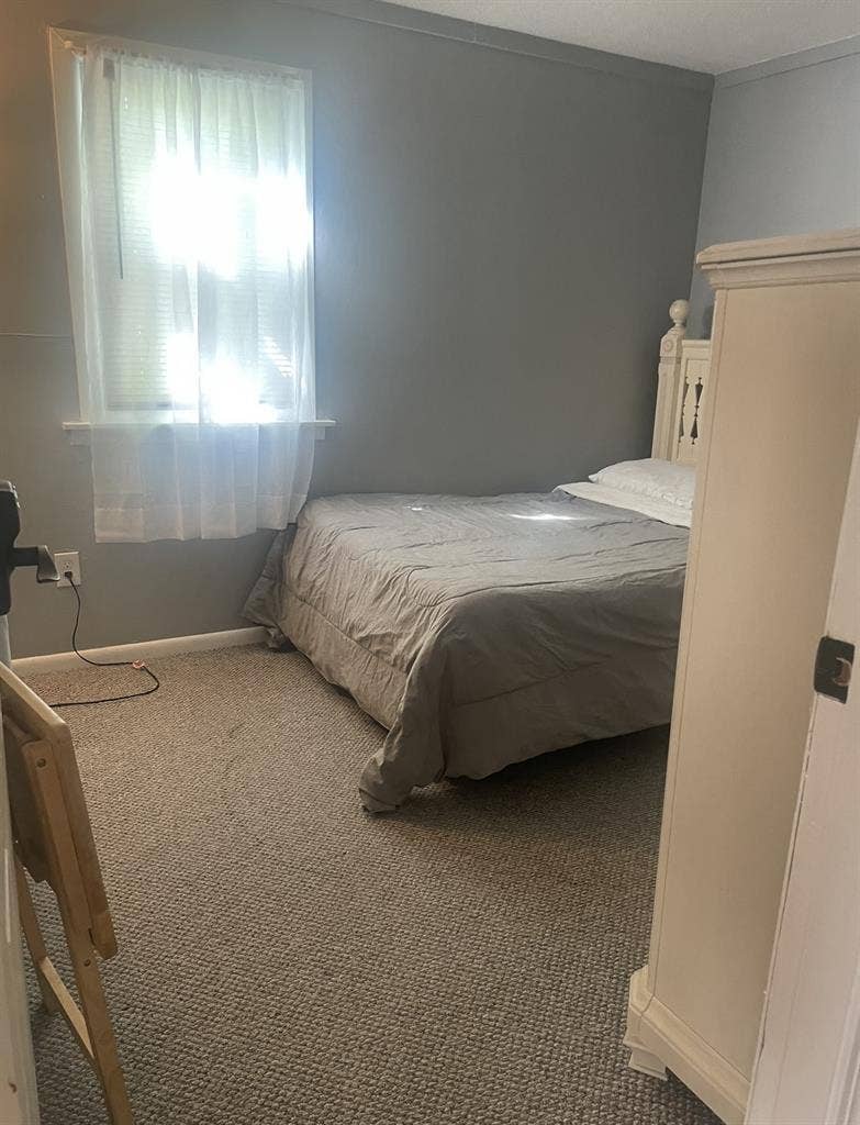 Private Furnished Room