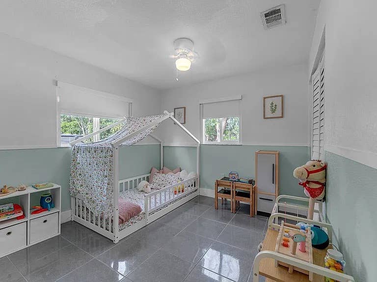 Single family house for rent