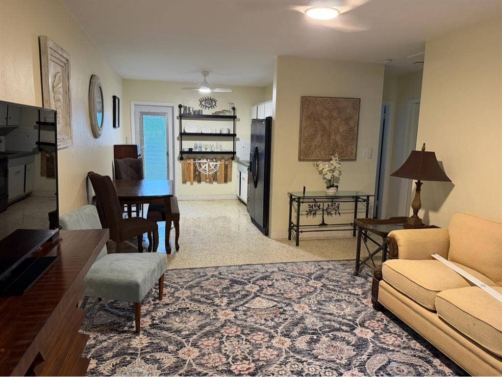 Waterfront living, hosted by locals