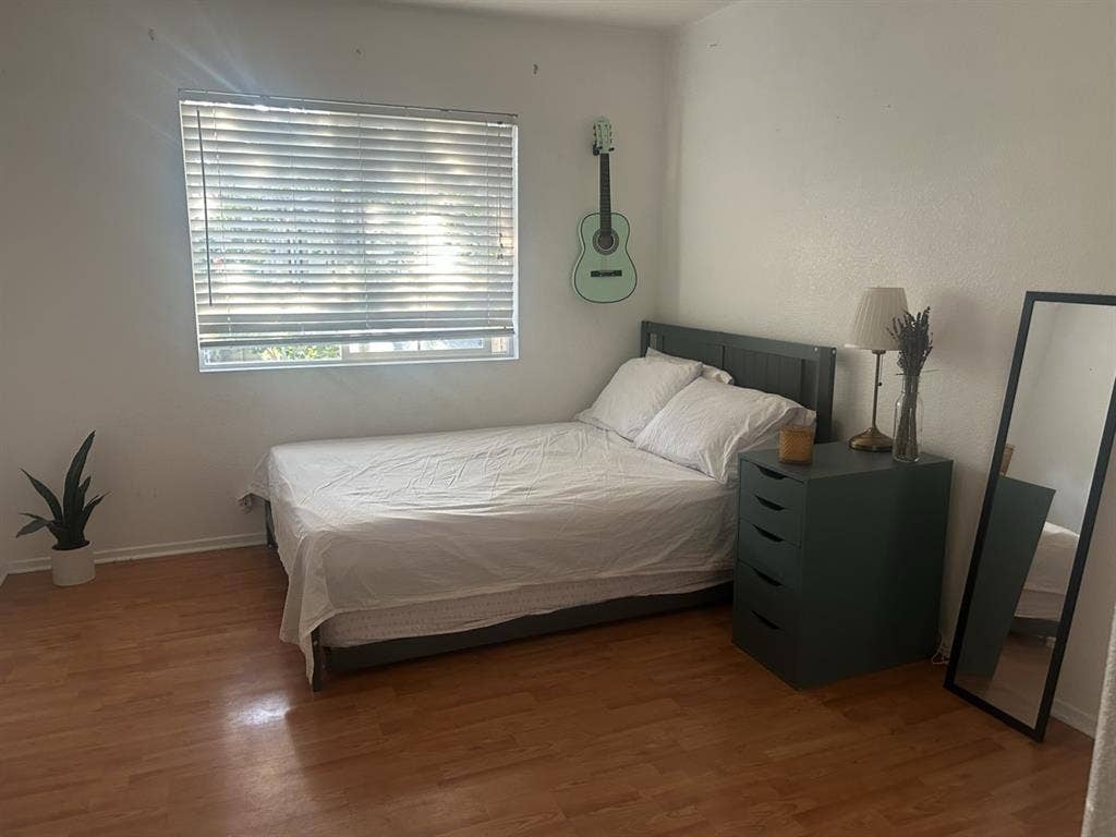 Room for Rent
