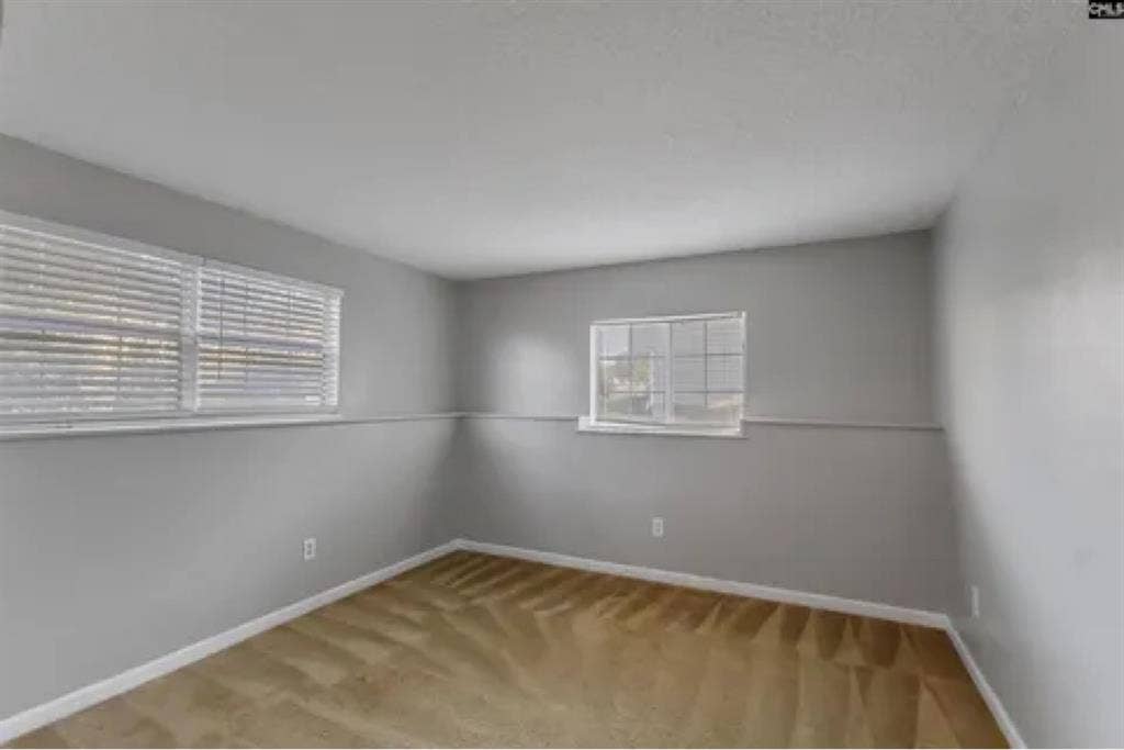 2 rooms 1bth for rentt