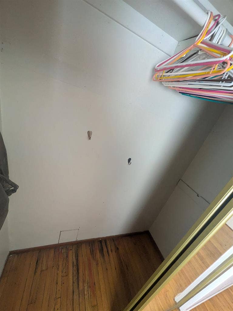 Kitchen, Bathroom, Laundry, yard