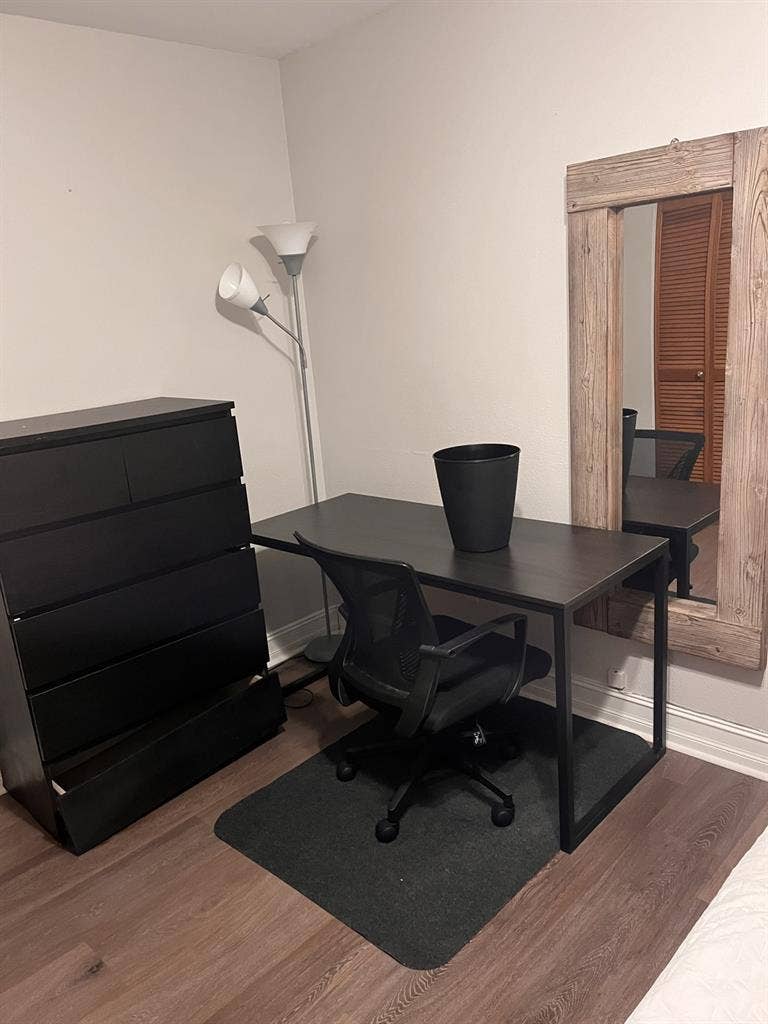 Fully furnished room for rent