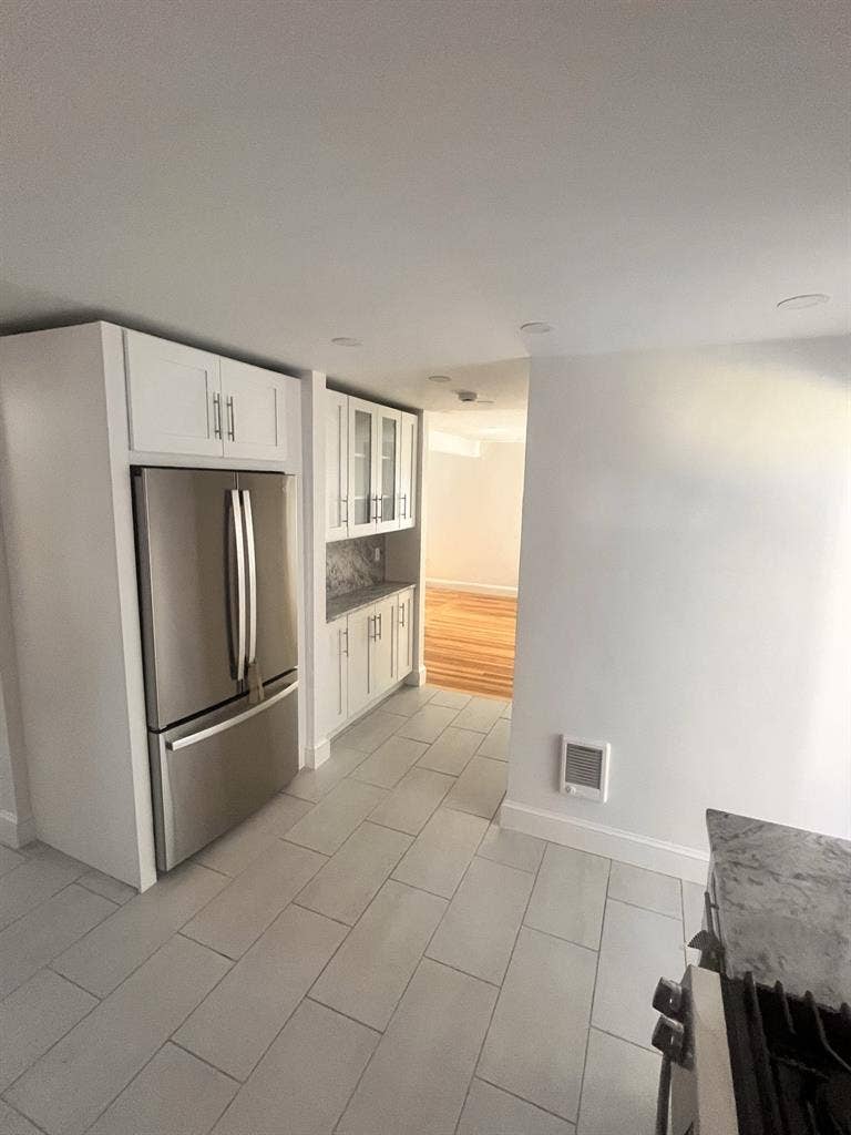 Roommate Wanted- Utilities Included