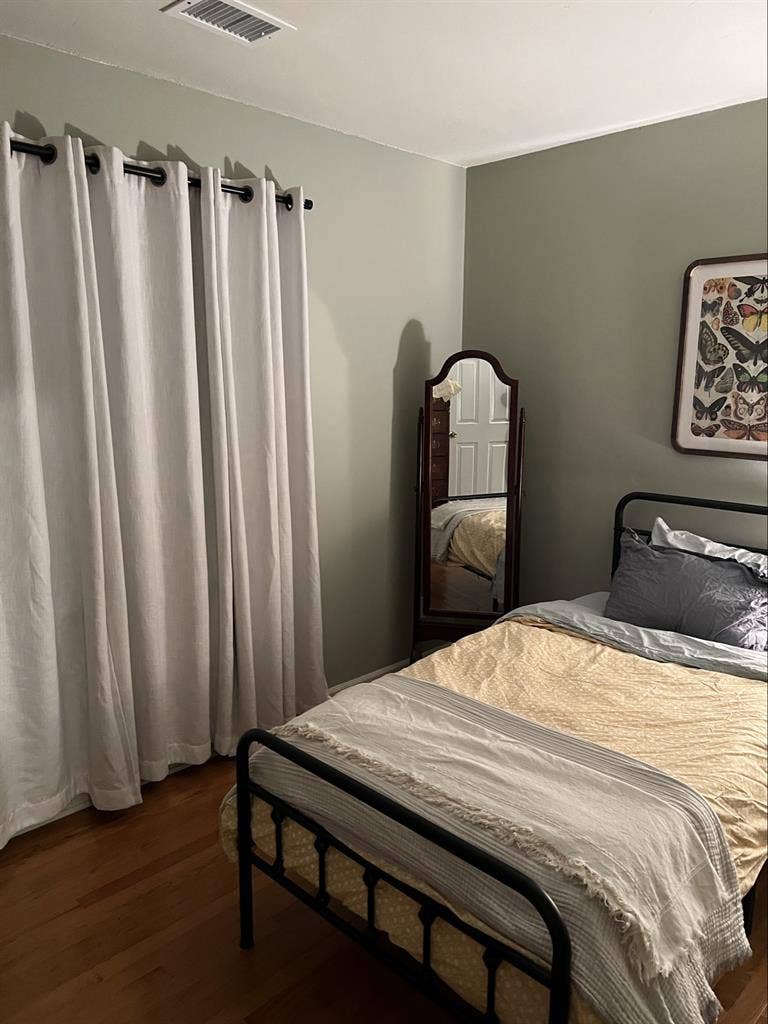 Private room & bath for rent