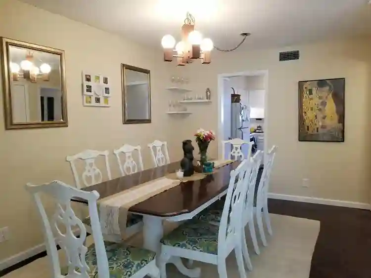 Room in Homey Coronado Hills (ABP)