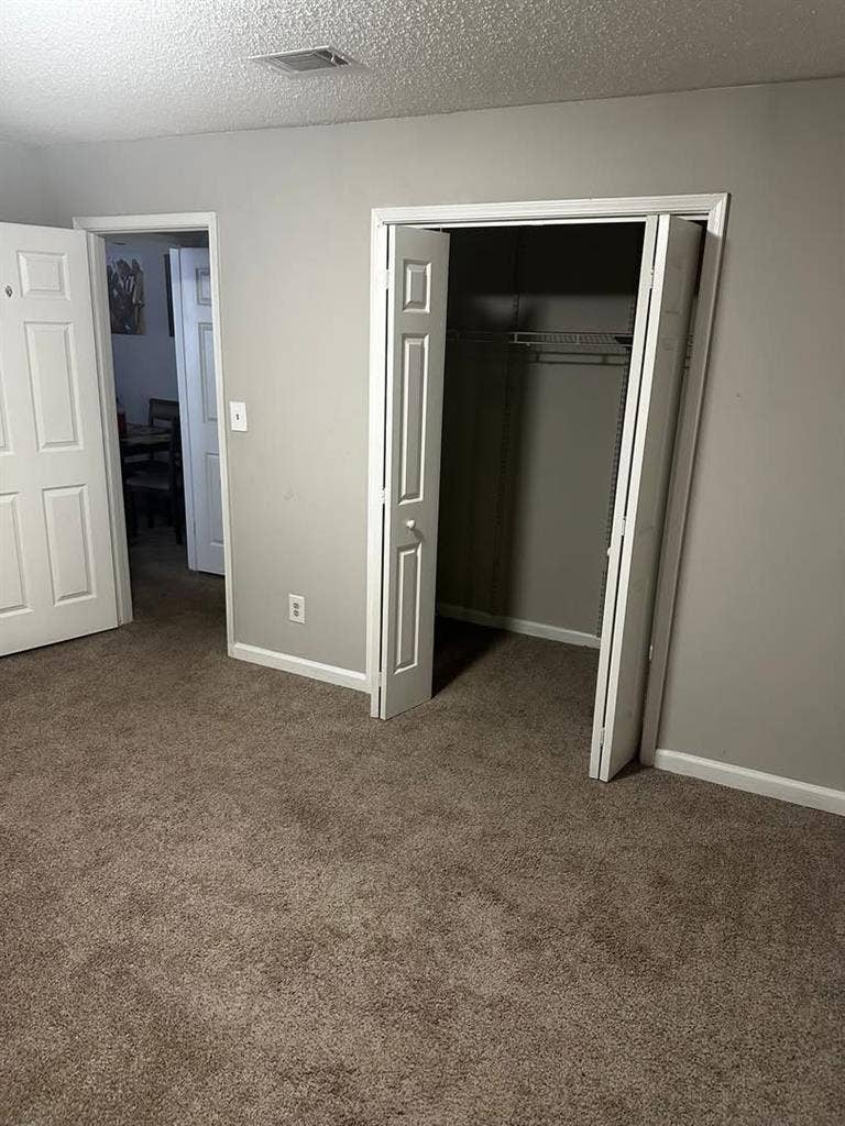 2 bed 2 bath Apt in Jonesboro, GA