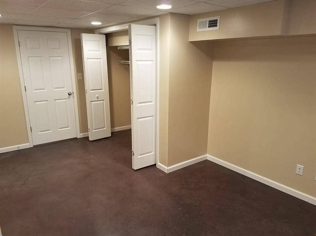 3 Bed, 2 Bath Home in South Knox