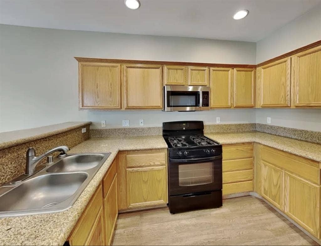 Beautiful home,perfect location
