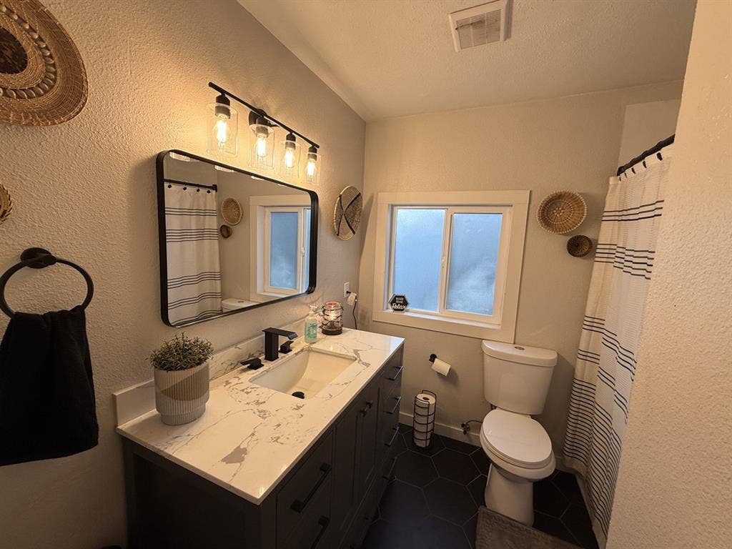 LG Private Room Tacoma