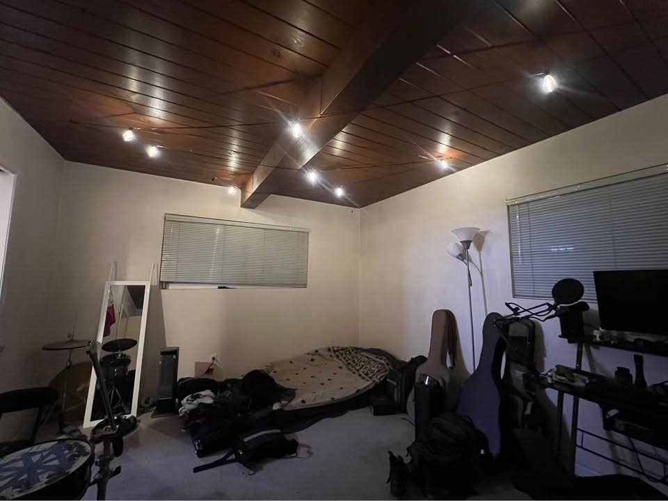Private Room For Rent