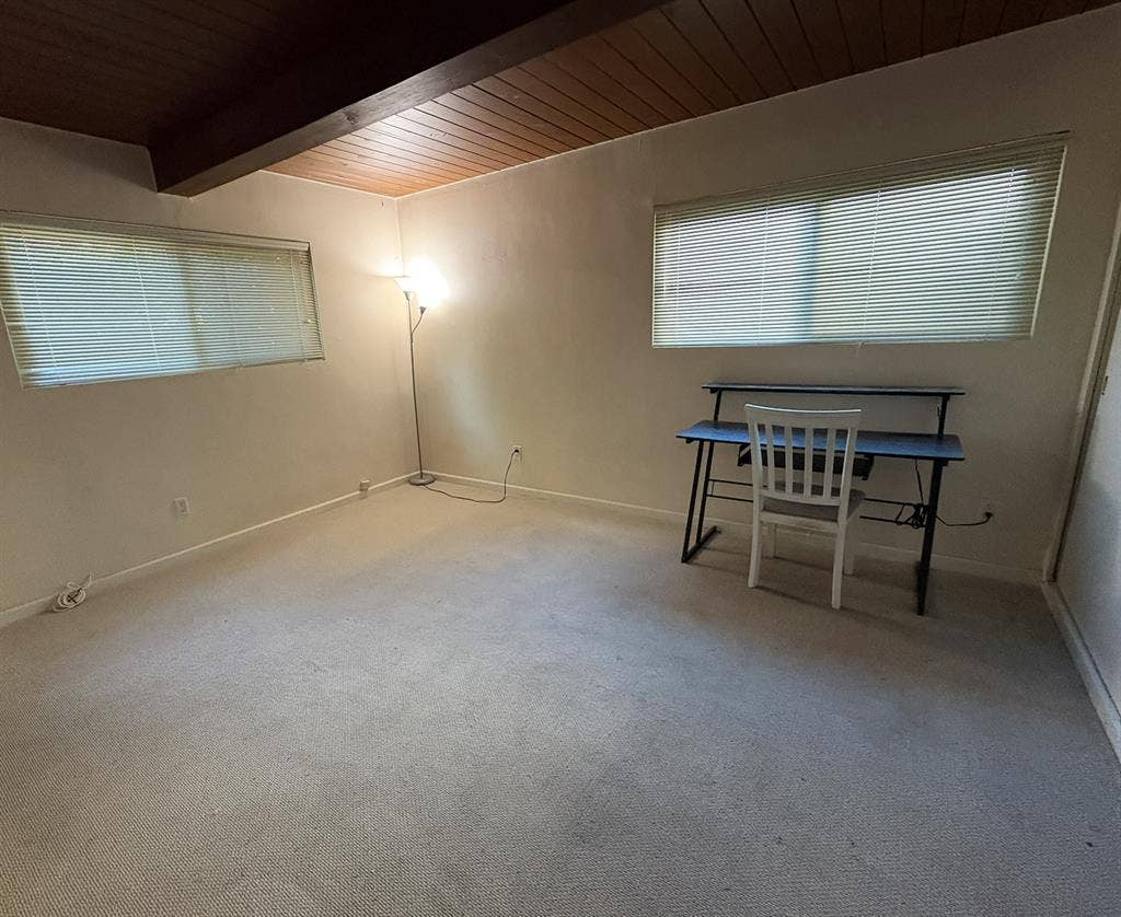 Private Room For Rent
