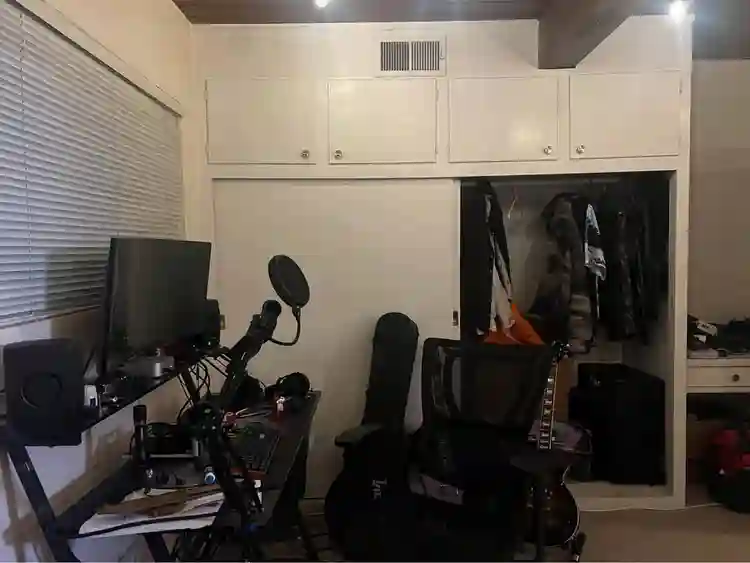 Private Room For Rent