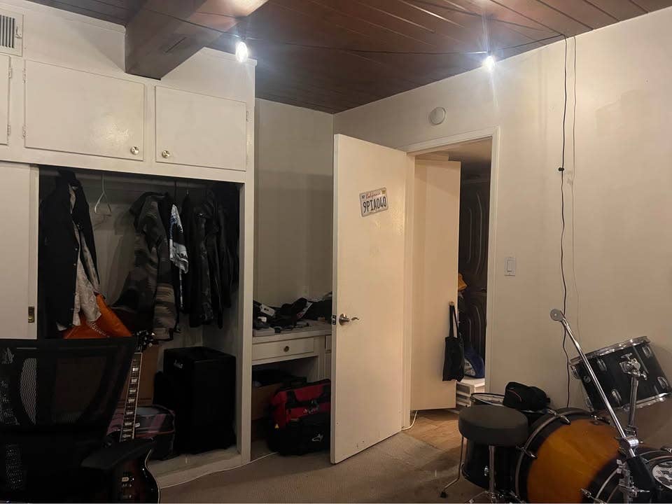 Private Room For Rent