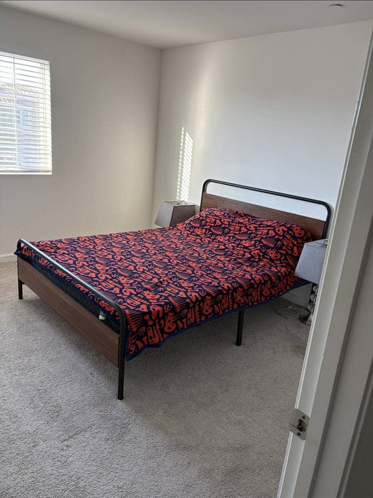 Clean and good size bed room,